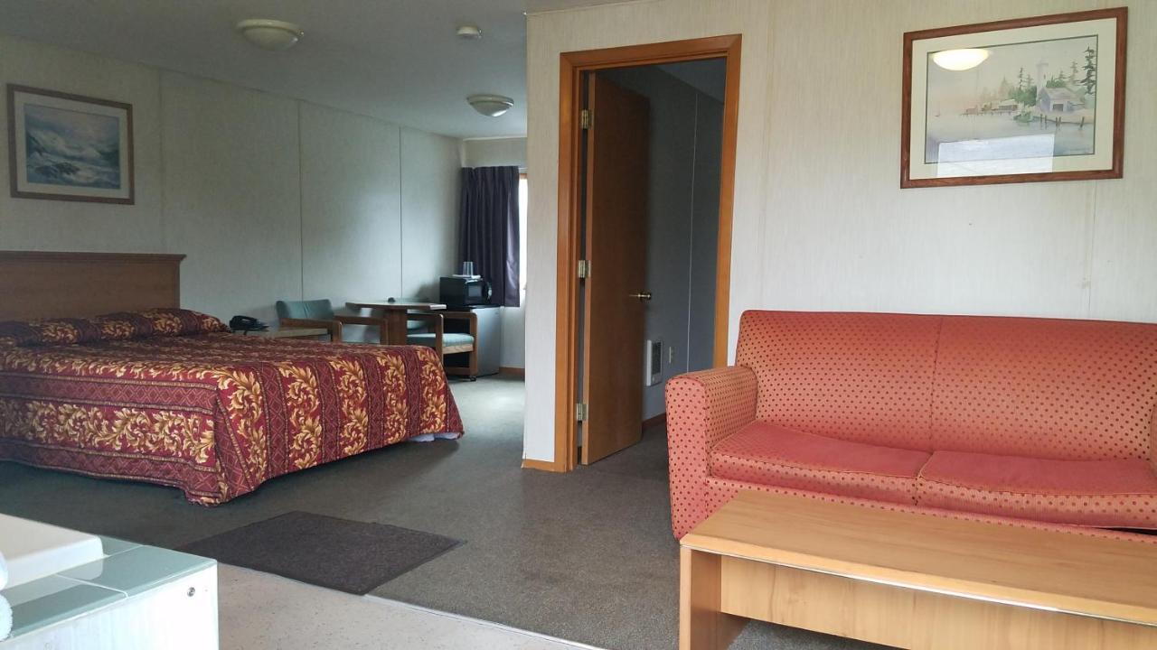 Milwaukie Inn Portland South Экстерьер фото